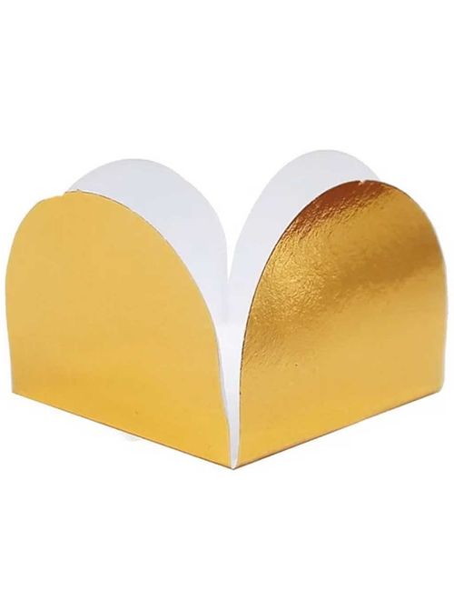 Forminha para Doces Dourada Metalizada 4 Pétalas c/50 - NC Toys